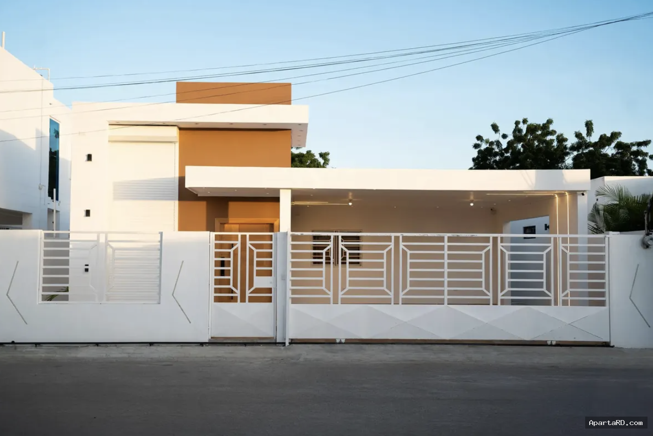 Casa en la Romana en La Romana